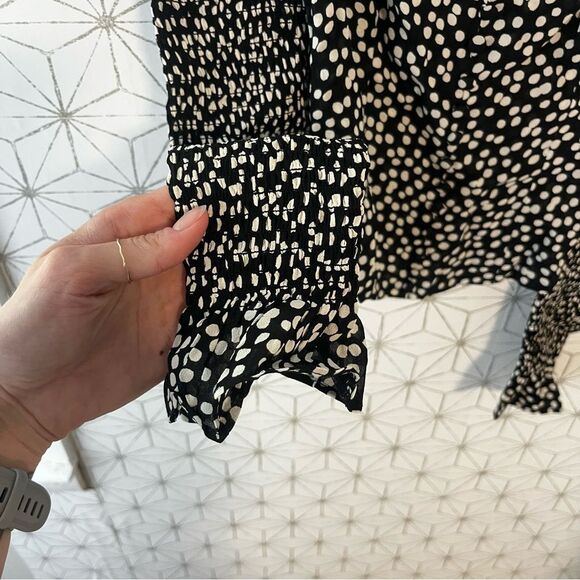 REFORMATION Augustine Top
Pearl Print - Picture 5 of 12